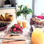 D'hotes La Foret Bed & Breakfast *