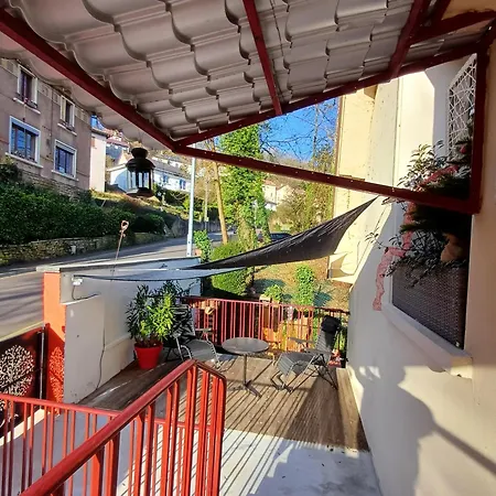 D'hotes La Foret Bed & Breakfast *
