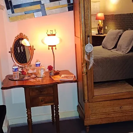 D'hotes La Foret Bed & Breakfast *