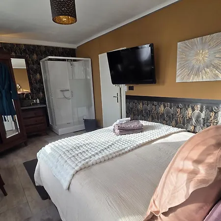 D'hotes La Foret Bed & Breakfast *
